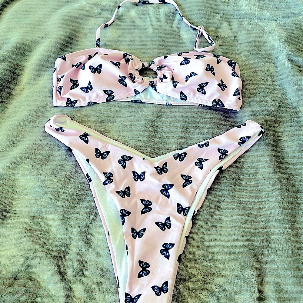 BabyPink butterfly 🦋 oring cutout bikini set Y2K